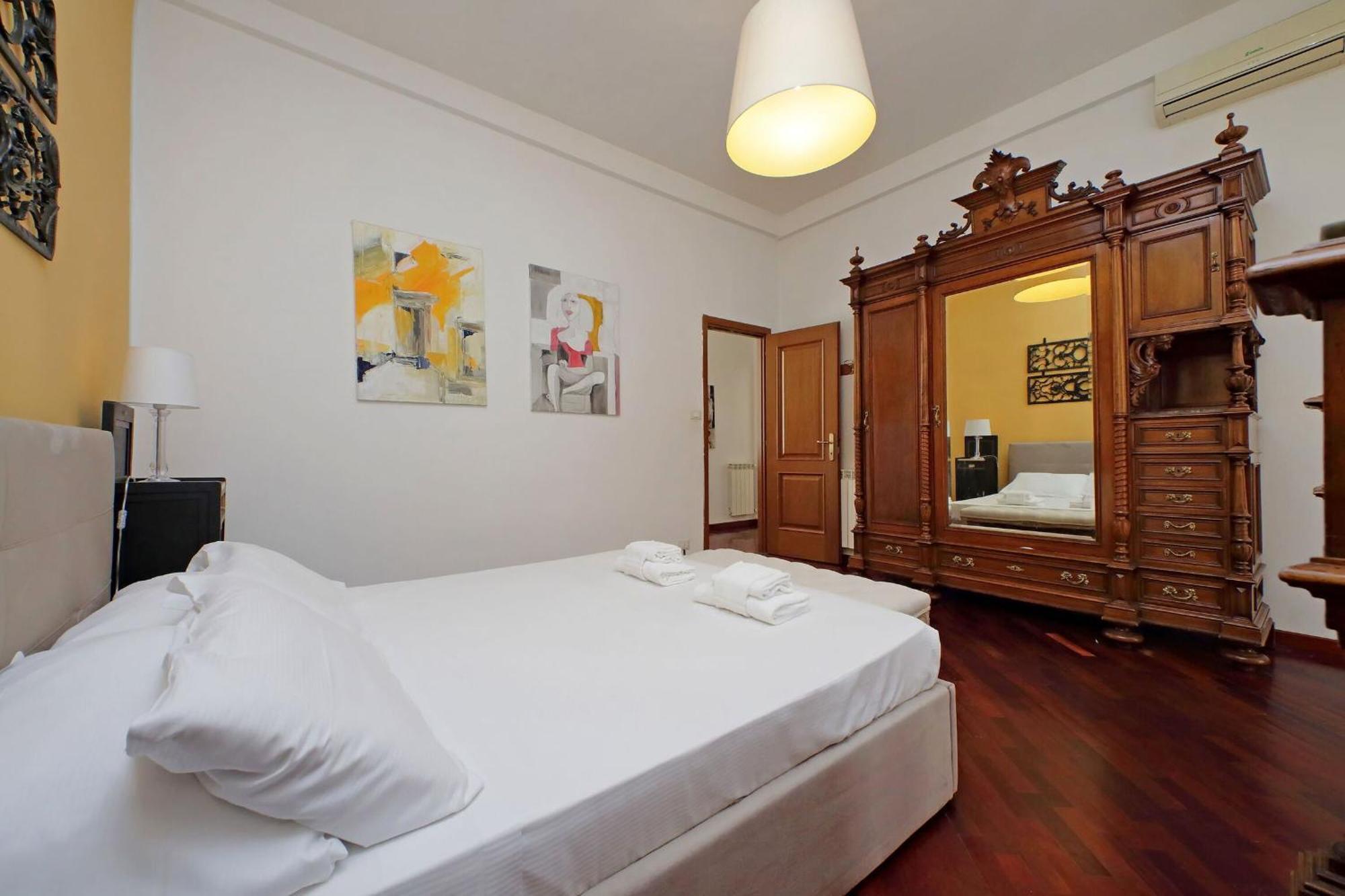 1 Bd With Balcony San Giovanni By Halldis Рим Экстерьер фото